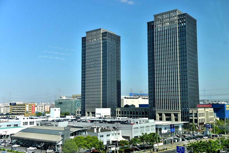 新辦公樓，新教室，新氣象 